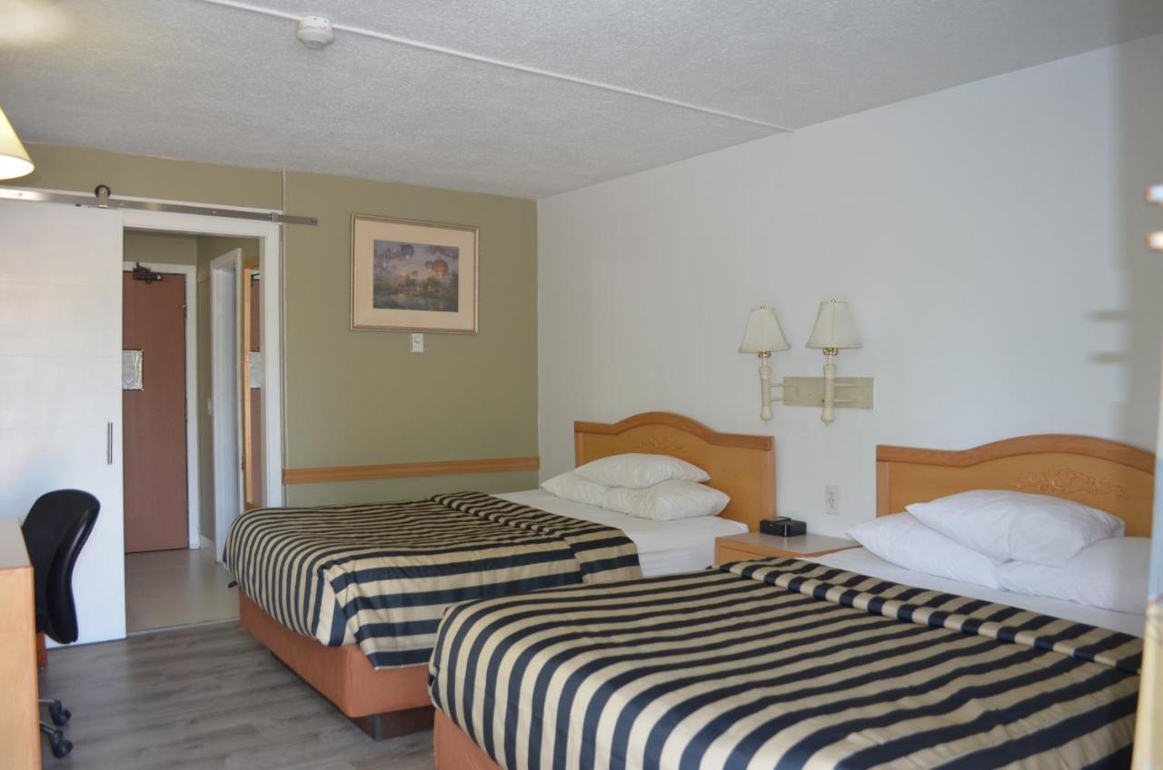 Canadas Best Value Inn & Suites-Castlegar Eksteriør billede